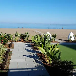 los-nidos-sea-prettybeach.hotelsinnerja.org/